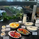 Parkhotel International
