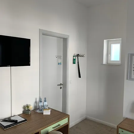 Parkhotel International Hotel 3*