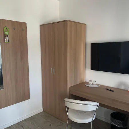 Parkhotel International