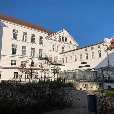 Parkhotel - Renoviert Seit Februar 2025 4*