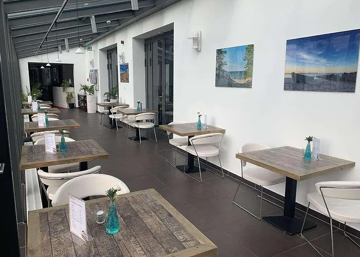 Parkhotel International